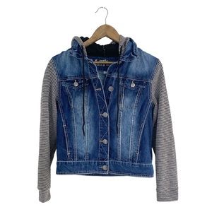 Wallflower Button-up Hoodie | Jean Jacket